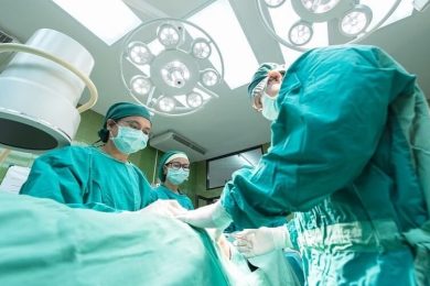 cắt bao quy đầu công nghệ châu âu