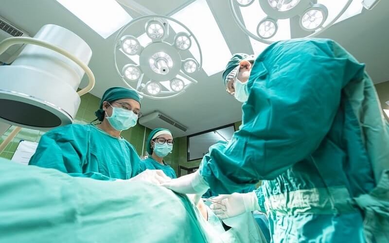 cắt bao quy đầu công nghệ châu âu